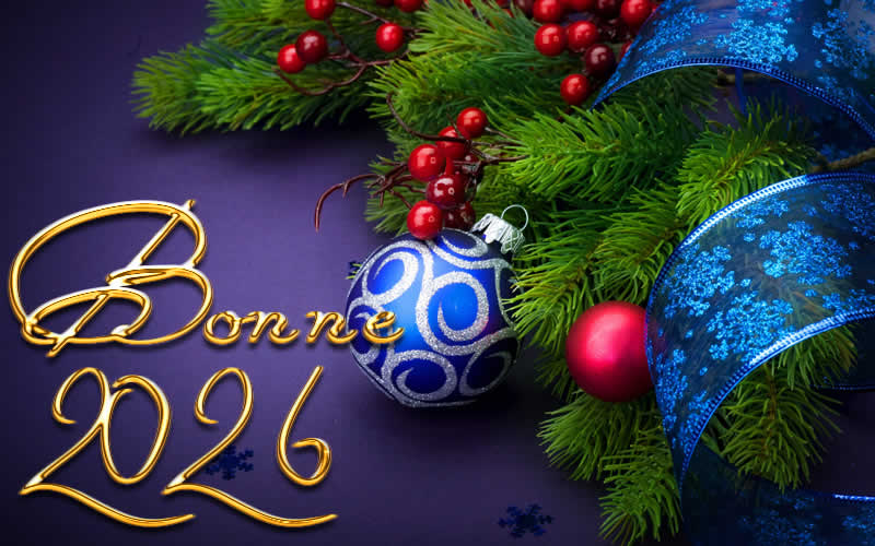 Image élégante avec une carte de voeux avec un sapin de Noël décoré et un message Bonne 2026 avec écriture dorée